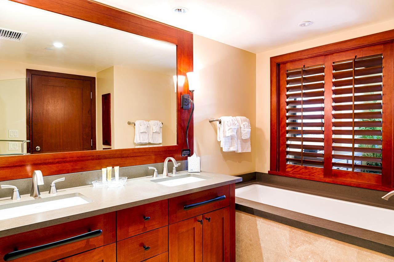 Top Floor Penthouse With Panoramic View - Ocean Tower At Ko Olina Beach Villas Resort カポレイ エクステリア 写真